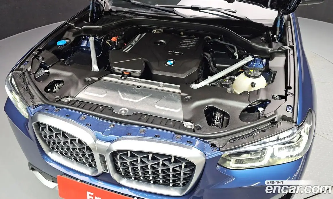 BMW X4 2025 2.0 автомат (гидро), фото 6