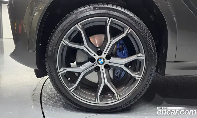 BMW X6 2022 3.0 автомат (гидро), миниатюра 5 BMW X6 2022 3.0 автомат (гидро), миниатюра 5