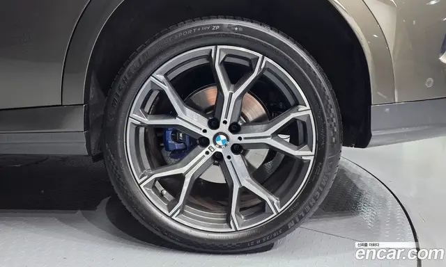 BMW X6 2022 3.0 автомат (гидро), миниатюра 7 BMW X6 2022 3.0 автомат (гидро), миниатюра 7