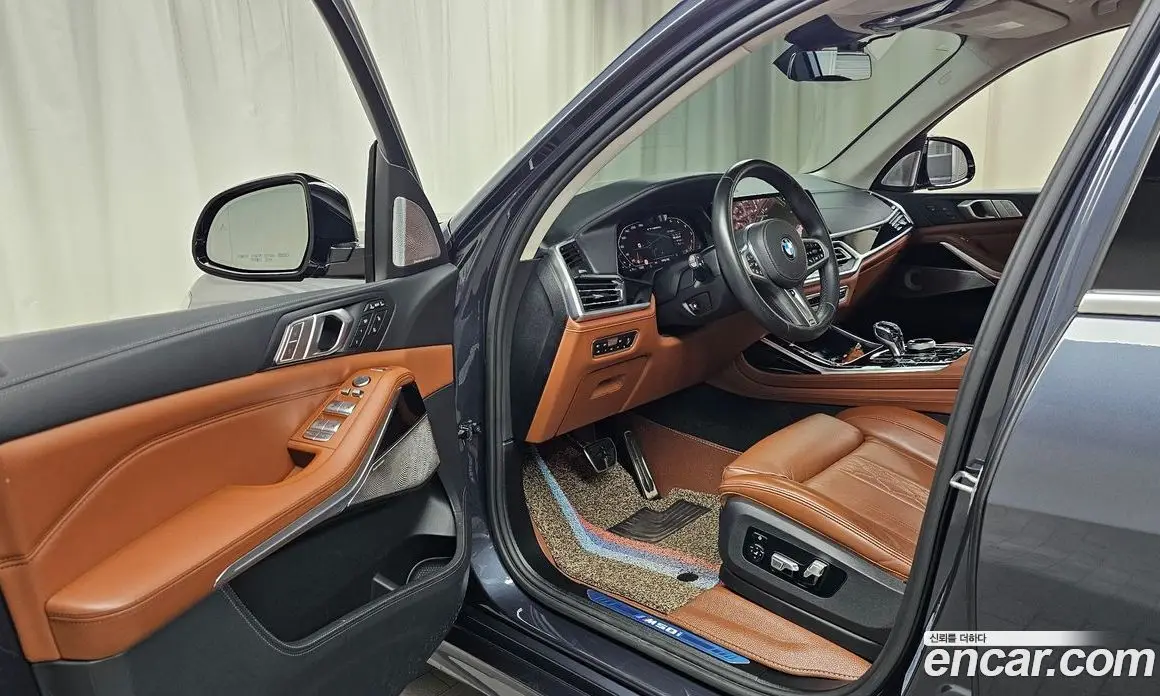 BMW X7 2020 4.4 автомат (гидро), фото 12