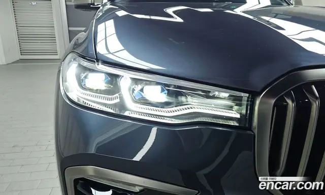 BMW X7 2020 4.4 автомат (гидро), миниатюра 7