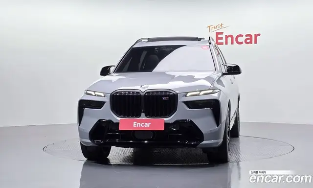 BMW X7 2024 4.4 автомат (гидро), миниатюра 3