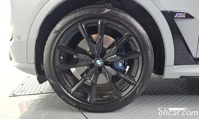 BMW X7 2024 4.4 автомат (гидро), миниатюра 5