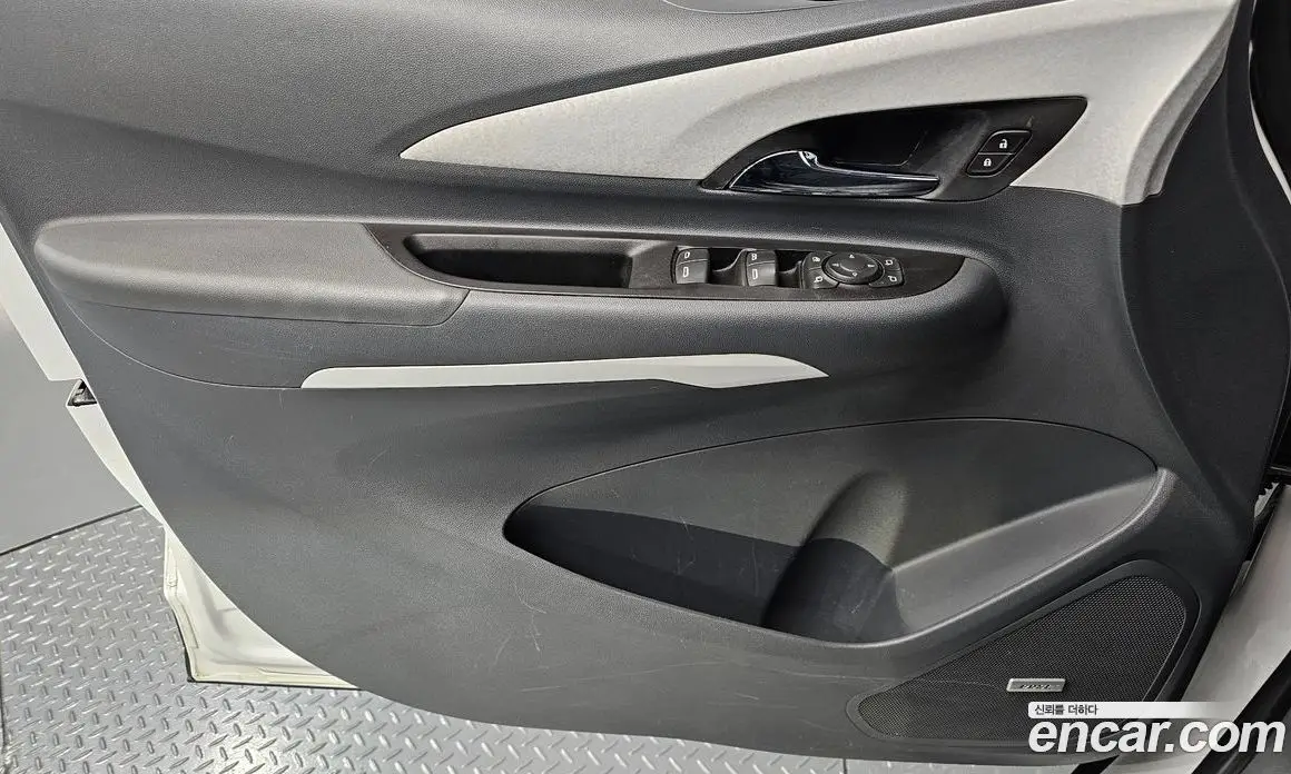 Chevrolet Bolt EV 2019 0.2 автомат (гидро), фото 14 Chevrolet Bolt EV 2019 0.2 автомат (гидро), фото 14