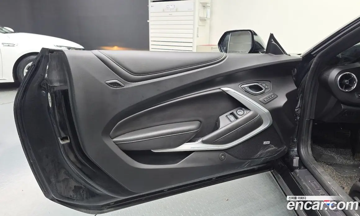 Chevrolet Camaro 2016 6.2 автомат (гидро), фото 14