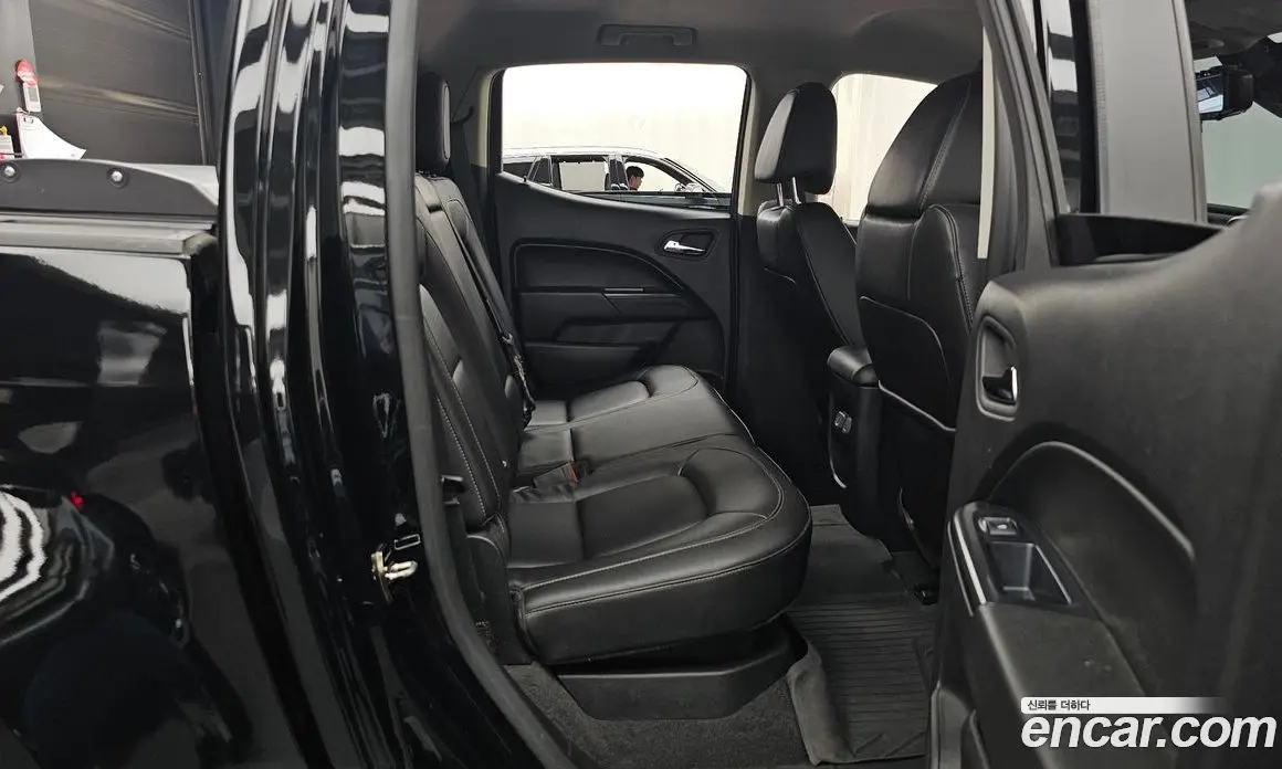 Chevrolet Colorado 2020 3.6 автомат (гидро), фото 17