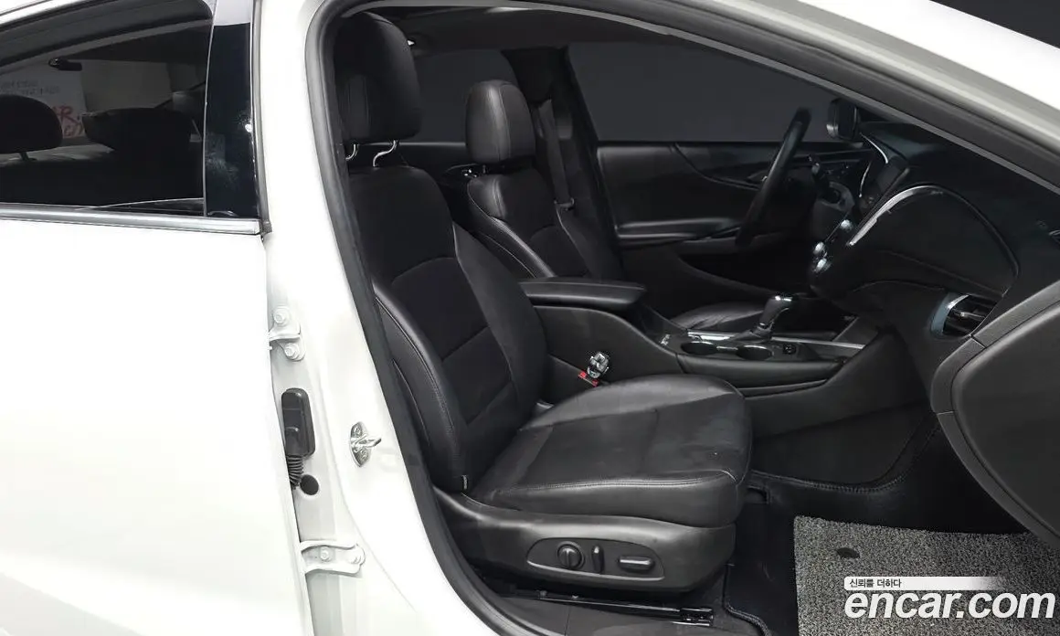 Chevrolet Malibu 2016 2.0 автомат (гидро), фото 16 Chevrolet Malibu 2016 2.0 автомат (гидро), фото 16