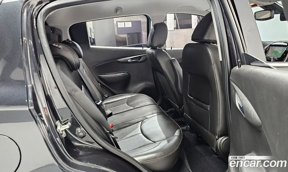 Chevrolet Spark 2015 1.0 автомат (гидро), фото 17