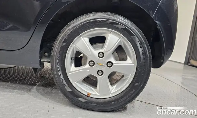 Chevrolet Spark 2015 1.0 автомат (гидро), миниатюра 7
