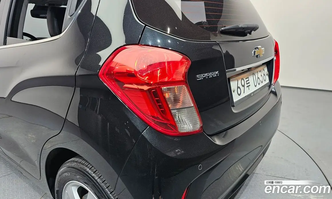 Chevrolet Spark 2015 1.0 автомат (гидро), фото 9