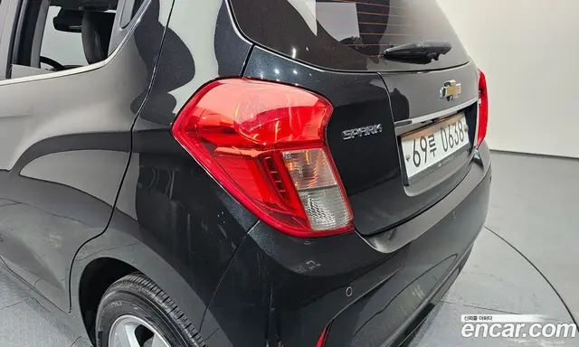 Chevrolet Spark 2015 1.0 автомат (гидро), миниатюра 9