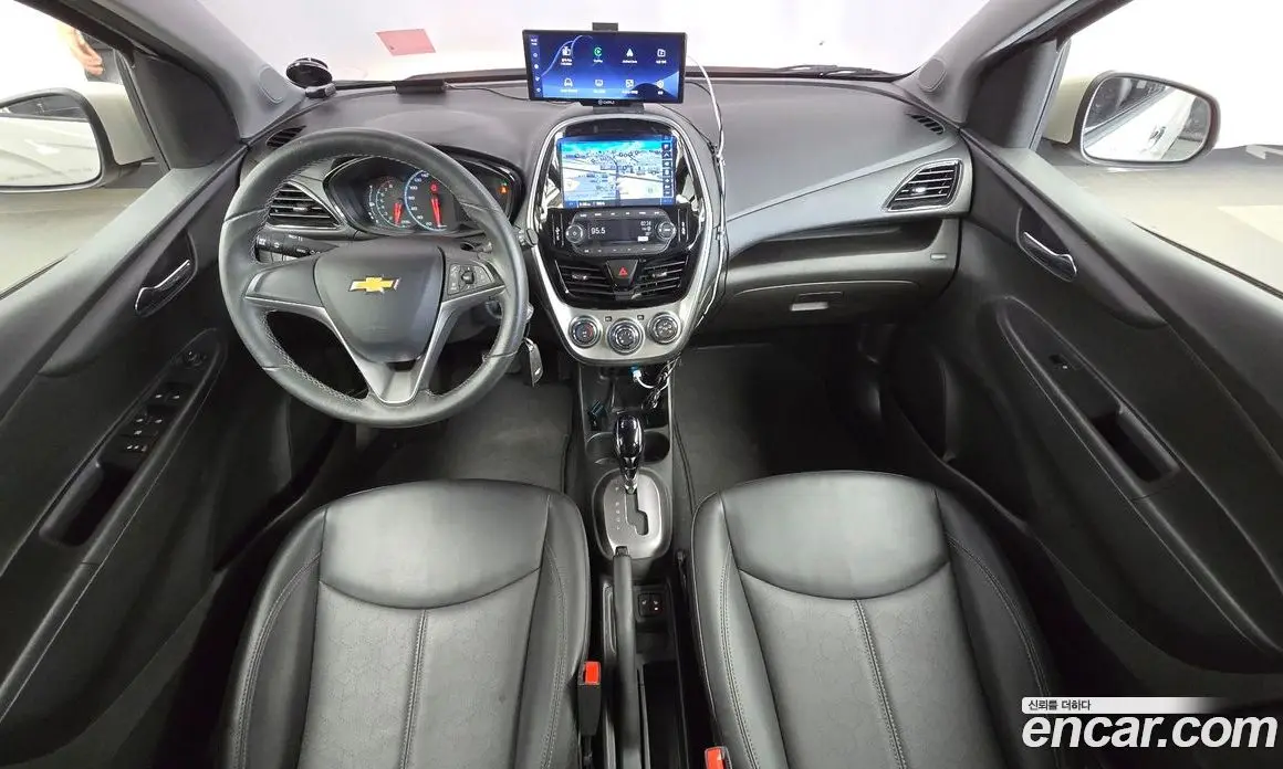 Chevrolet Spark 2017 1.0 автомат (гидро), фото 10
