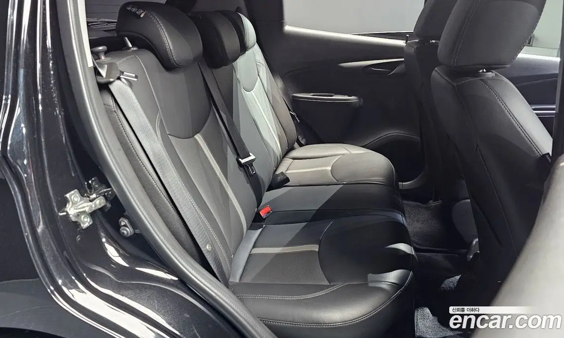 Chevrolet Spark 2019 1.0 автомат (гидро), фото 17 Chevrolet Spark 2019 1.0 автомат (гидро), фото 17