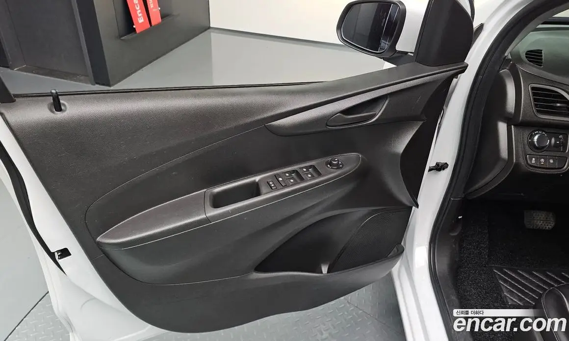 Chevrolet Spark 2019 1.0 автомат (гидро), фото 14 Chevrolet Spark 2019 1.0 автомат (гидро), фото 14