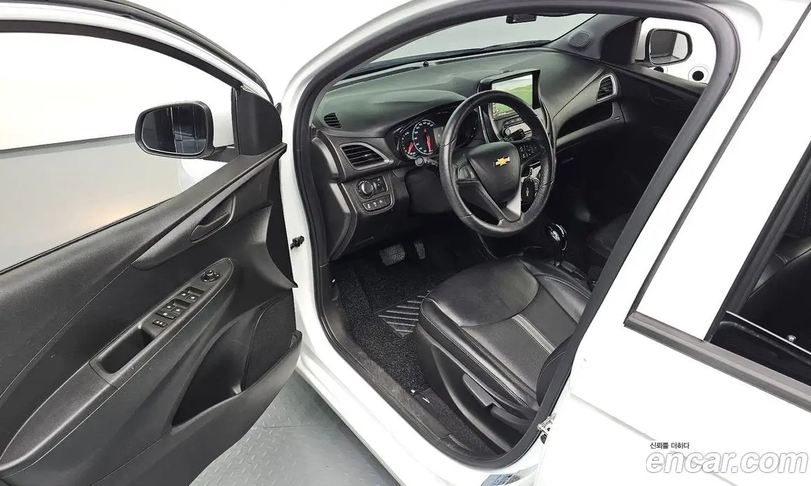 Chevrolet Spark 2019 1.0 автомат (гидро), фото 17 Chevrolet Spark 2019 1.0 автомат (гидро), фото 17