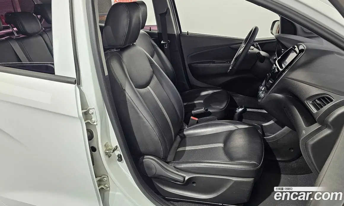 Chevrolet Spark 2020 1.0 автомат (гидро), фото 16 Chevrolet Spark 2020 1.0 автомат (гидро), фото 16
