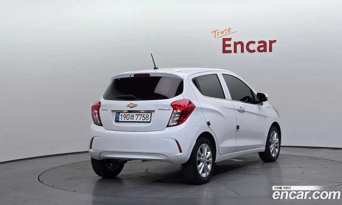 Chevrolet Spark 2022 1.0 автомат (гидро), фото 2 Chevrolet Spark 2022 1.0 автомат (гидро), фото 2
