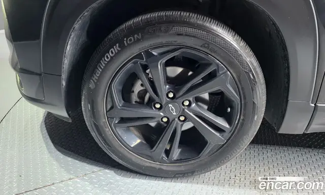 Chevrolet TrailBlazer 2021 1.3 автомат (гидро), миниатюра 4