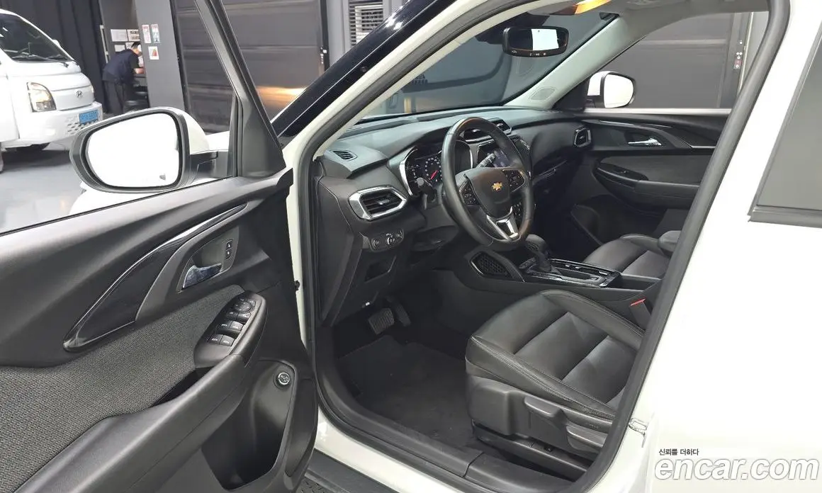 Chevrolet TrailBlazer 2022 1.3 автомат (гидро), фото 13 Chevrolet TrailBlazer 2022 1.3 автомат (гидро), фото 13