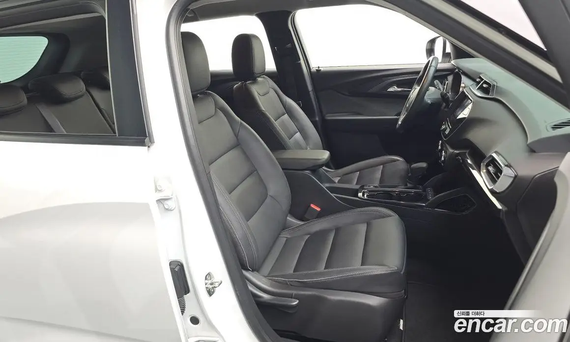 Chevrolet TrailBlazer 2022 1.3 автомат (гидро), фото 16 Chevrolet TrailBlazer 2022 1.3 автомат (гидро), фото 16