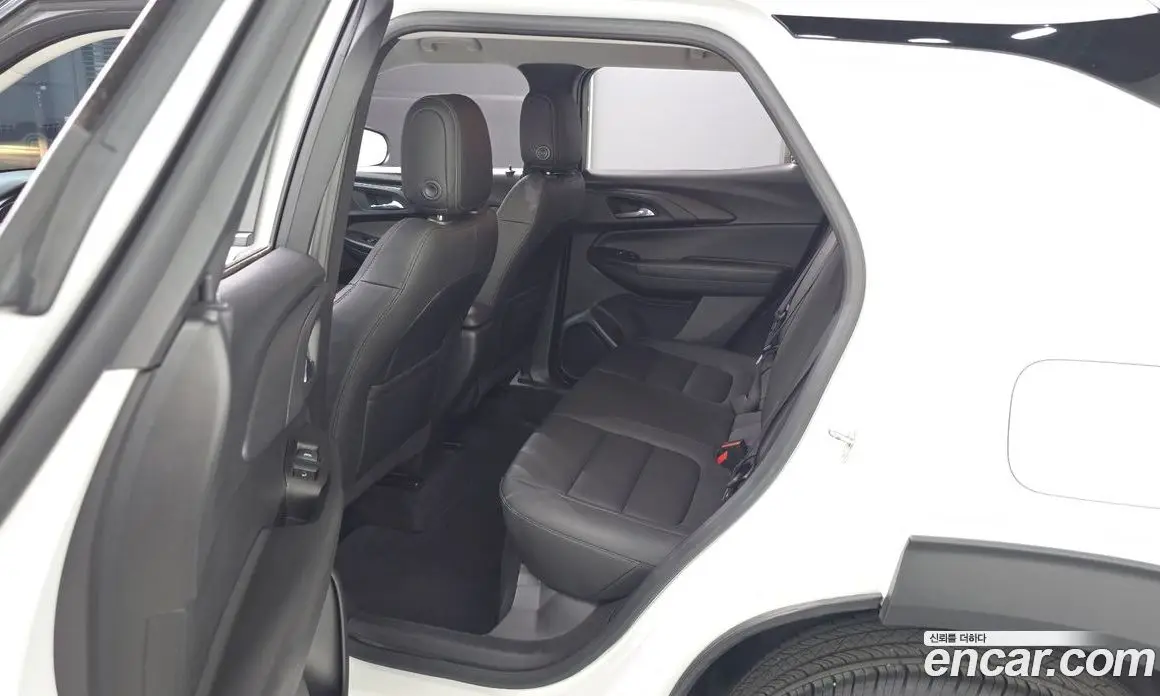 Chevrolet TrailBlazer 2022 1.3 автомат (гидро), фото 17 Chevrolet TrailBlazer 2022 1.3 автомат (гидро), фото 17