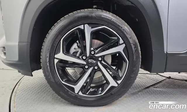 Chevrolet TrailBlazer 2023 1.3 автомат (гидро), миниатюра 5