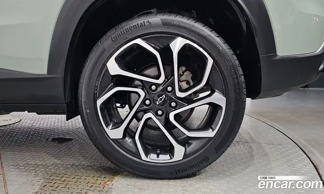 Chevrolet Trax 2023 1.2 автомат (гидро), миниатюра 6