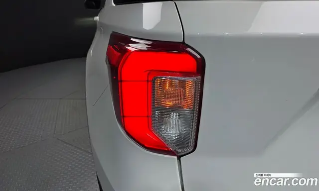 Ford Explorer 2019 2.3 автомат (гидро), миниатюра 9 Ford Explorer 2019 2.3 автомат (гидро), миниатюра 9