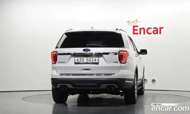 Ford Explorer 2019 2.3 автомат (гидро), миниатюра 4