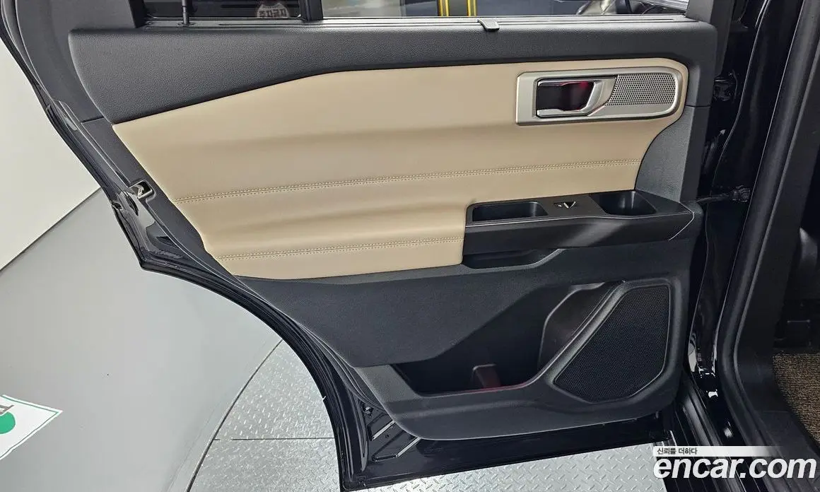 Ford Explorer 2020 2.3 автомат (гидро), фото 15