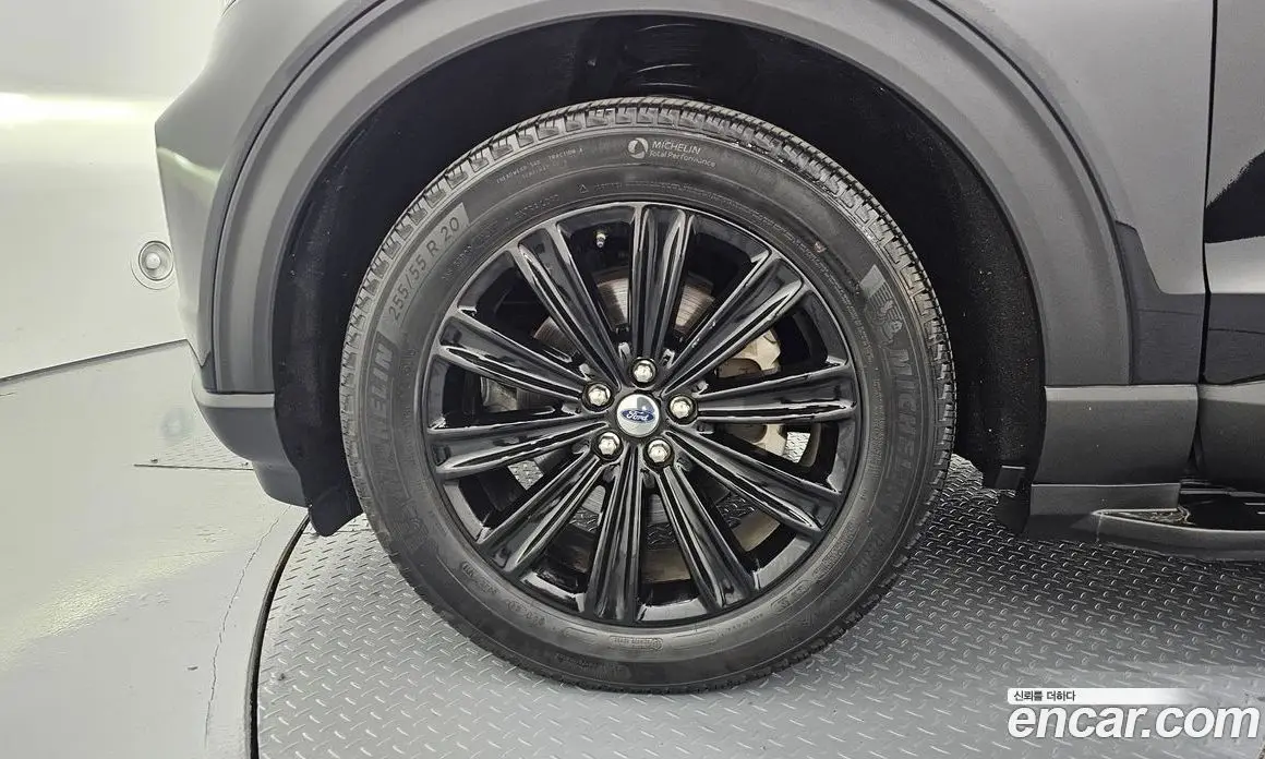 Ford Explorer 2020 2.3 автомат (гидро), фото 5