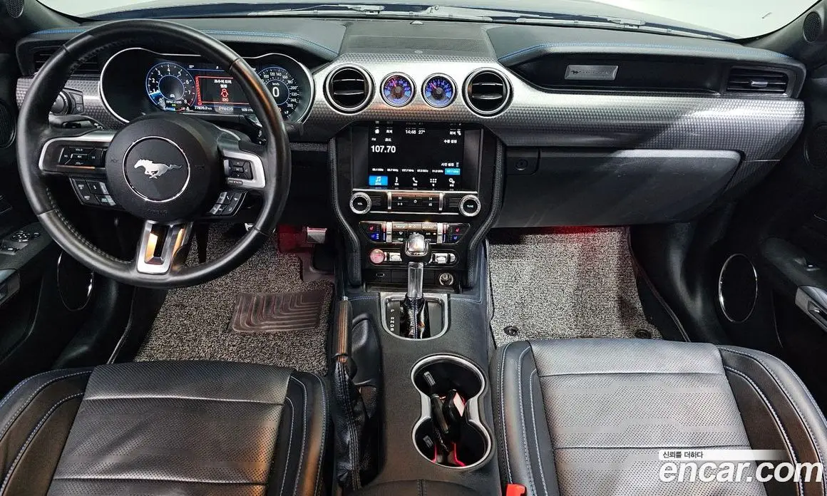 Ford Mustang 2018 2.3 автомат (гидро), фото 9