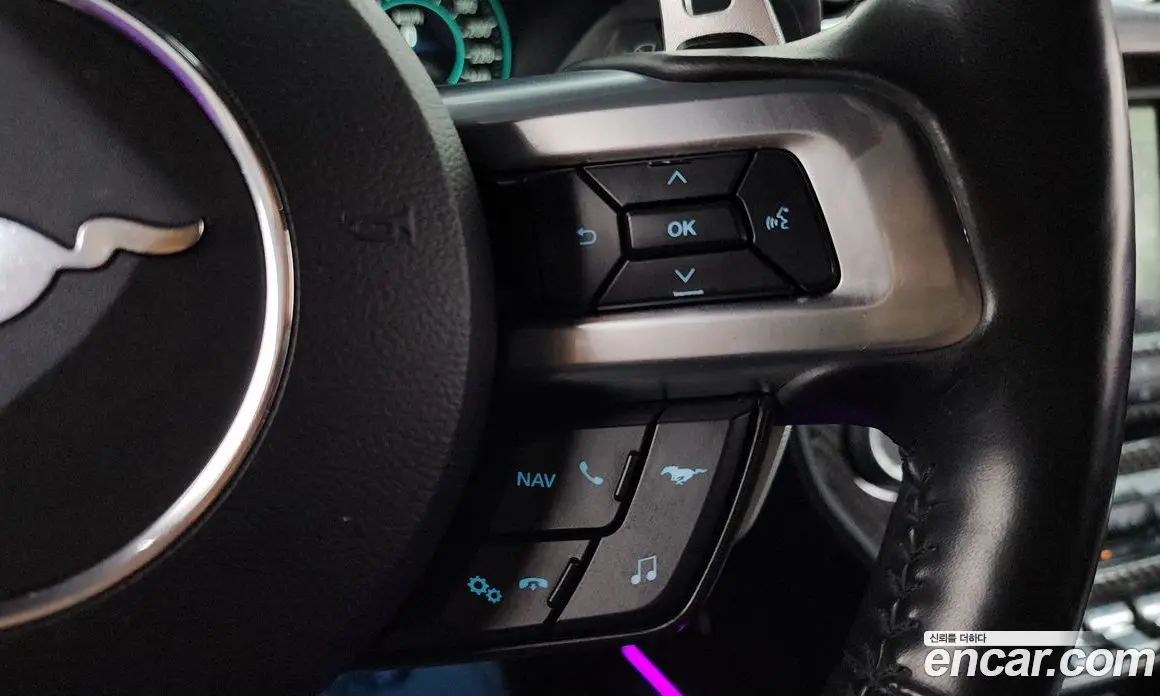 Ford Mustang 2018 2.3 автомат (гидро), фото 20 Ford Mustang 2018 2.3 автомат (гидро), фото 20