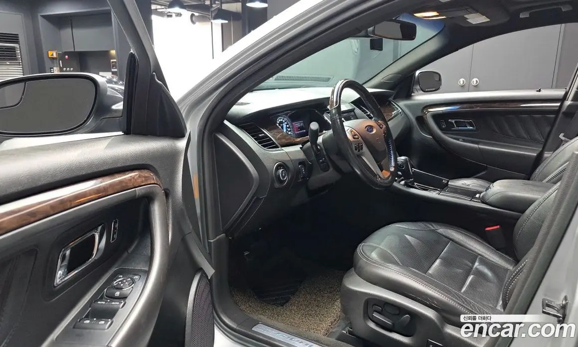 Ford Taurus 2012 2.0 автомат (гидро), фото 11