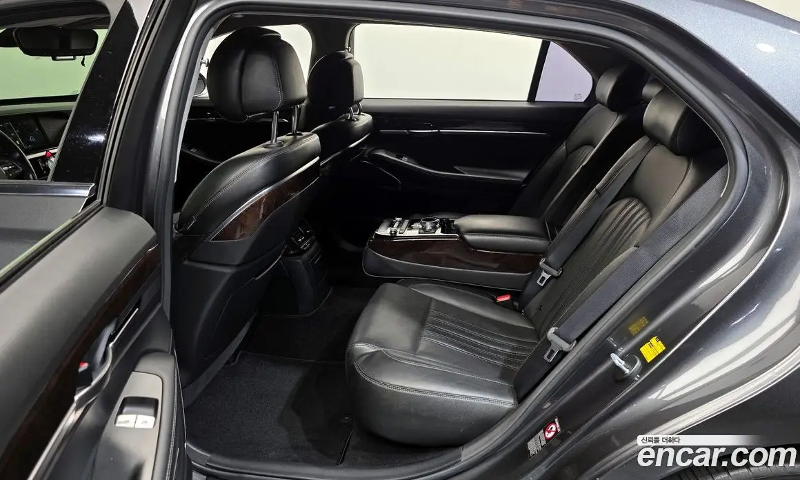 Genesis EQ900 2017 3.8 автомат (гидро), фото 12