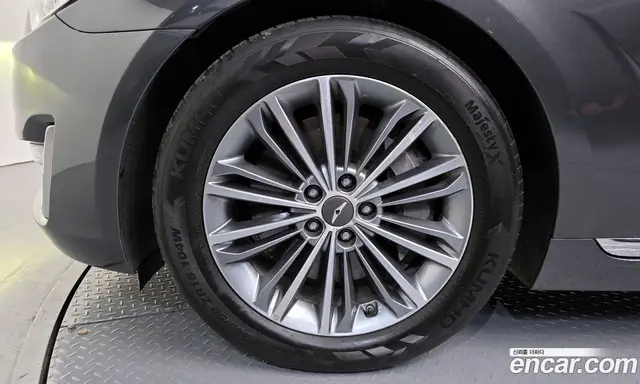Genesis EQ900 2017 3.8 автомат (гидро), миниатюра 5