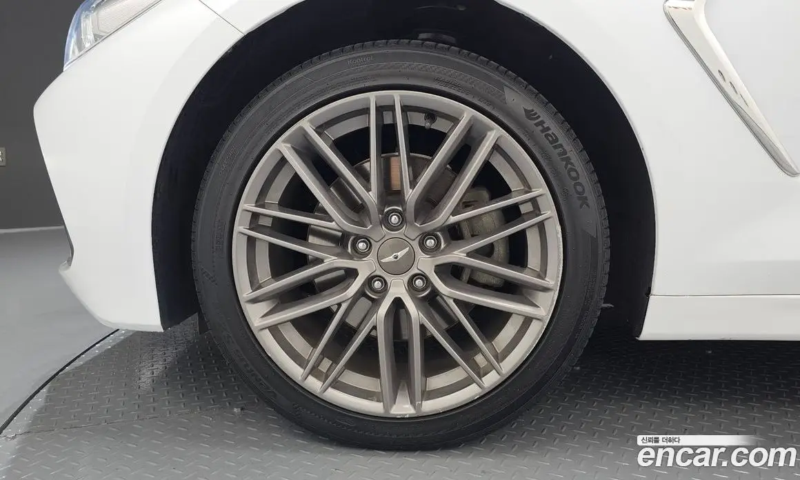 Genesis G70 2018 2.0 автомат (гидро), фото 5