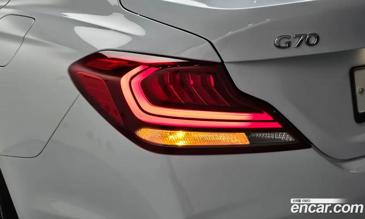 Genesis G70 2018 2.0 автомат (гидро), фото 9