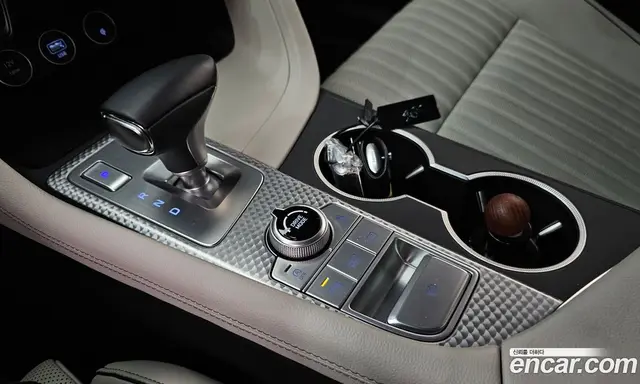 Genesis G70 2022 2.0 автомат (гидро), миниатюра 12