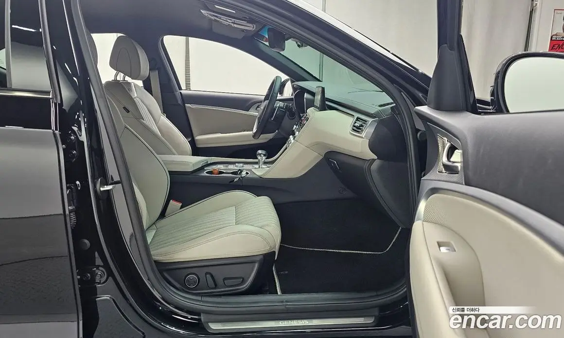 Genesis G70 2022 2.0 автомат (гидро), фото 16