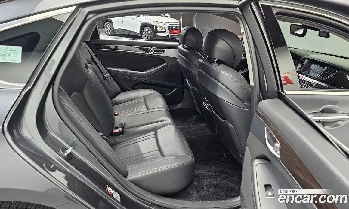 Genesis G80 2017 3.3 автомат (гидро), фото 17