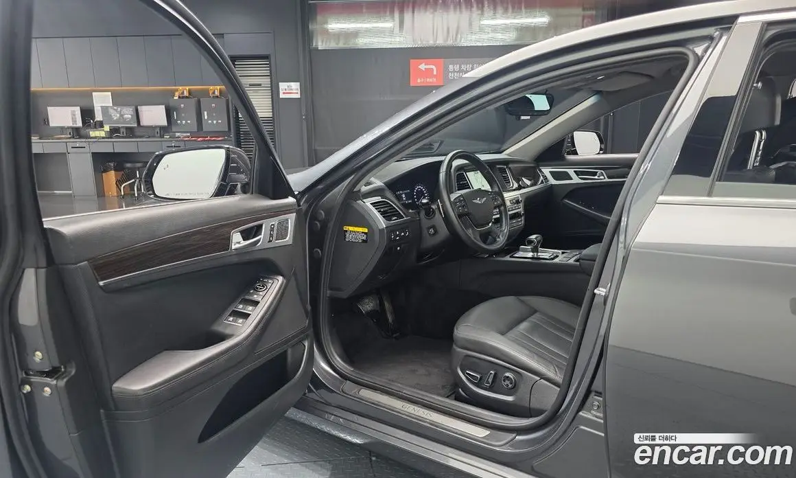 Genesis G80 2019 3.3 автомат (гидро), фото 13