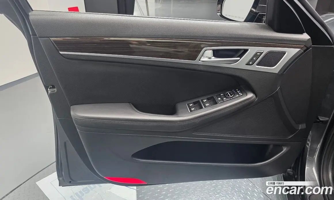 Genesis G80 2019 3.3 автомат (гидро), фото 14