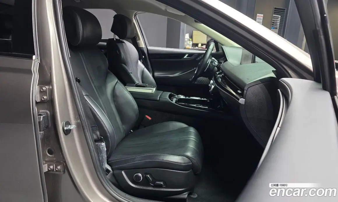 Genesis G80 2021 2.5 автомат (гидро), фото 17 Genesis G80 2021 2.5 автомат (гидро), фото 17