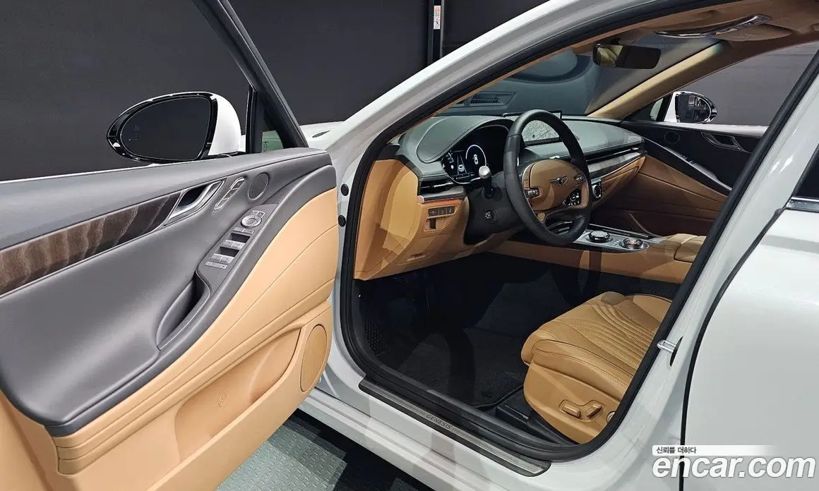 Genesis G80 2023 2.5 автомат (гидро), фото 13
