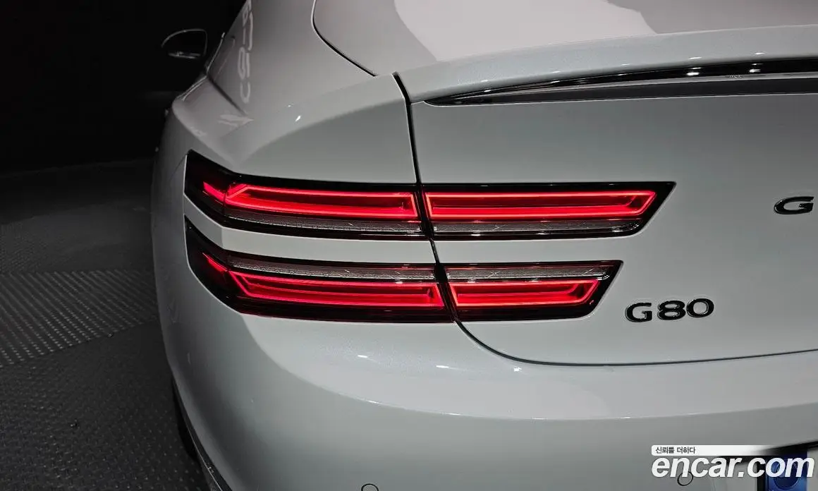 Genesis G80 2023 2.5 автомат (гидро), фото 9