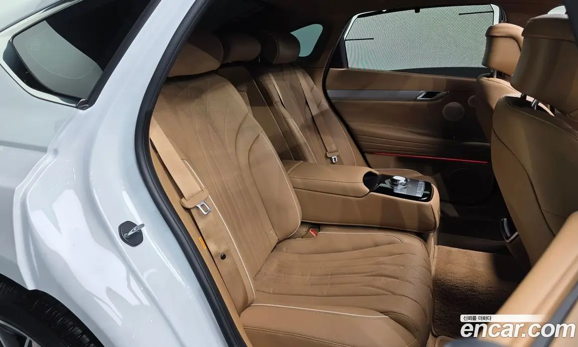 Genesis G80 2024 2.5 автомат (гидро), фото 17 Genesis G80 2024 2.5 автомат (гидро), фото 17