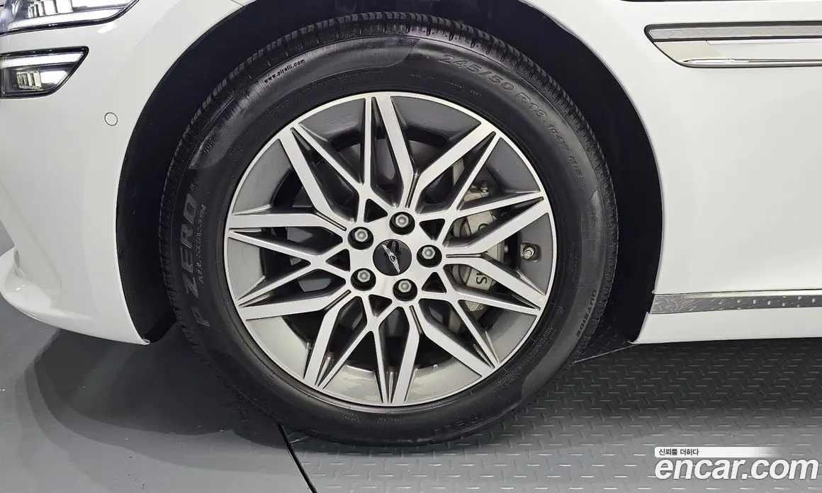 Genesis G80 2024 2.5 автомат (гидро), фото 5 Genesis G80 2024 2.5 автомат (гидро), фото 5