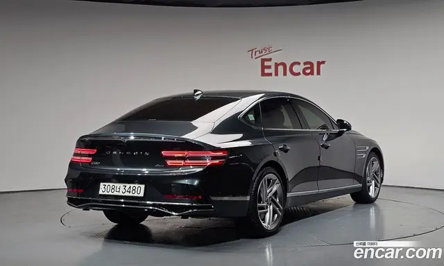 Genesis G80, 2025, 21 562 км