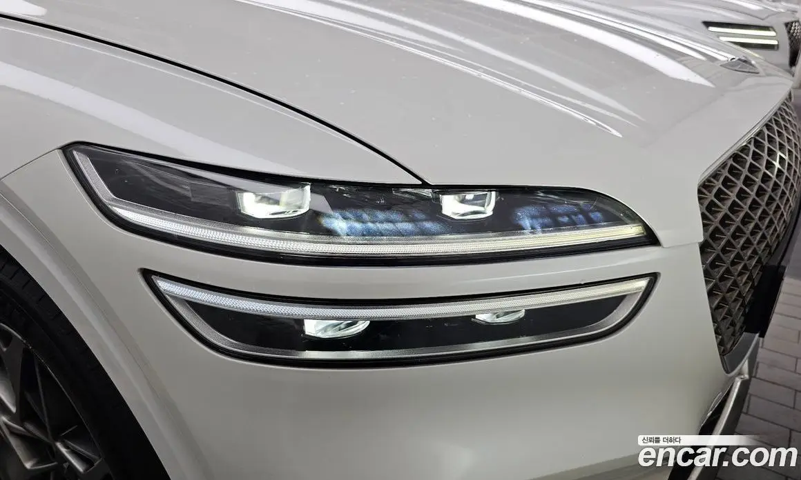 Genesis GV70 2024 2.5 автомат (гидро), фото 8